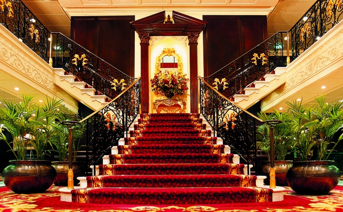 Oceania Sirena luxury cruise ship