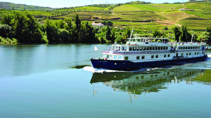 river cruises return